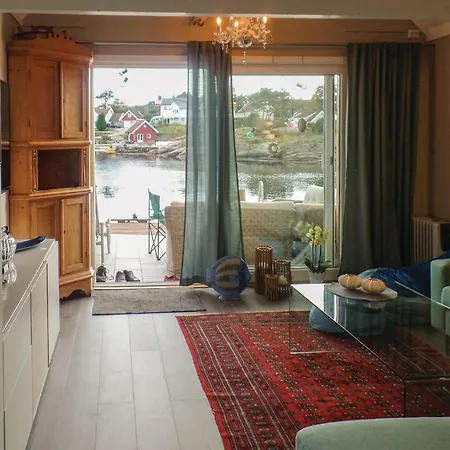 Stunning In Sgne With 1 Bedrooms And Internet *